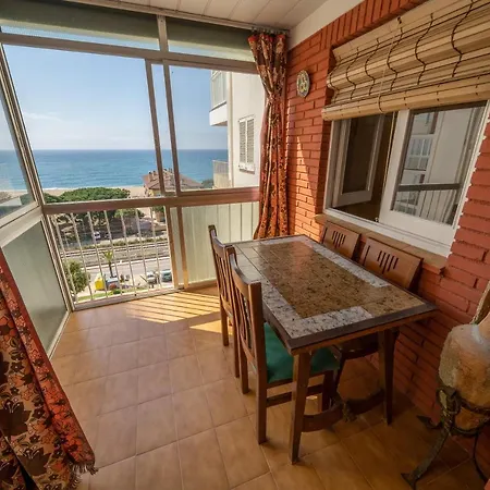 Homeholidaysrentals Miramar - Costa Barcelona * Malgrat de Mar